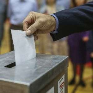 AEP: Ciprian Ciucu - 35,06% din voturi, după centralizarea a 79,83% dintre procesele verbale